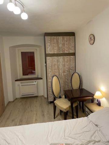 Romantic Hotel Centar אומיסאליי מראה חיצוני תמונה